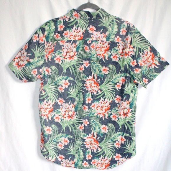 Chubbies Hawaiian Shirt Men's Regular Fit Blue Reverse Print Resort Wear Aloha M - Picture 2 of 8